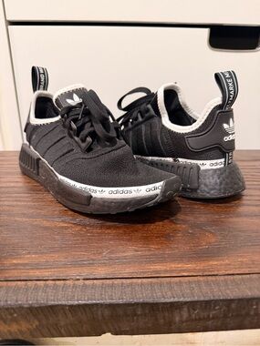 Adidas NMD_R1 Black Tape Logo Boost Sneakers Women’s 6.5 FV7307